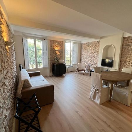 C054-Bel Appartement Lumineux Au Coeur Du Suquet Cannes Exterior photo