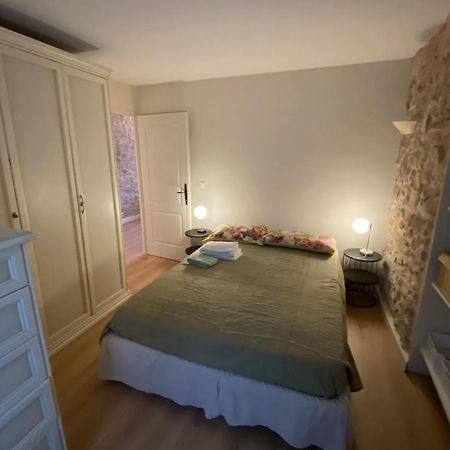 C054-Bel Appartement Lumineux Au Coeur Du Suquet Cannes Exterior photo